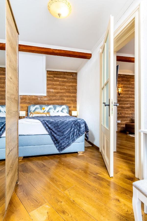 Ferienwohnung Zollus House Tvrda Osijek Exterior foto