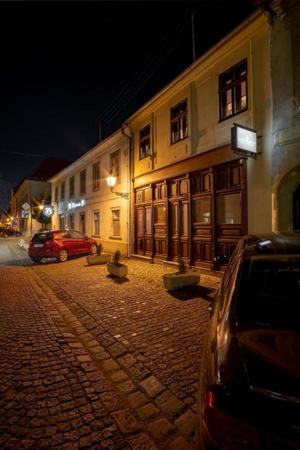 Ferienwohnung Zollus House Tvrda Osijek Exterior foto